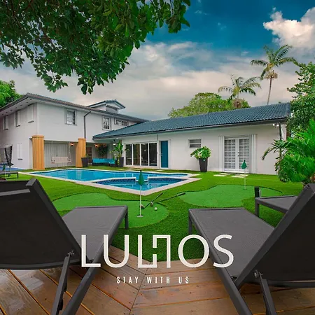 Grand Home Jacuzzi, Heated Pool, Games, Bb Court L20